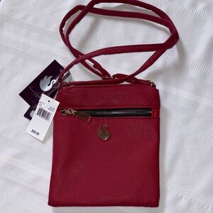 Gloria Vanderbilt Vibrant wine red Crossbody Bag